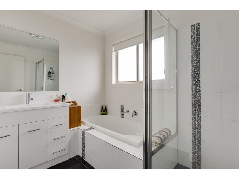 36 Isabella Boulevard, Korumburra VIC 3950