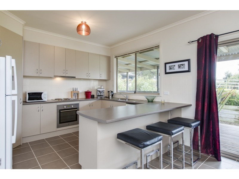 30 James Road, Kardella South VIC 3950