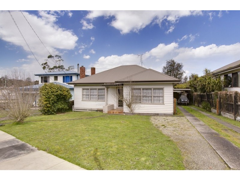 75 Victoria, Korumburra VIC 3950