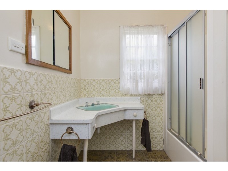 75 Victoria, Korumburra VIC 3950