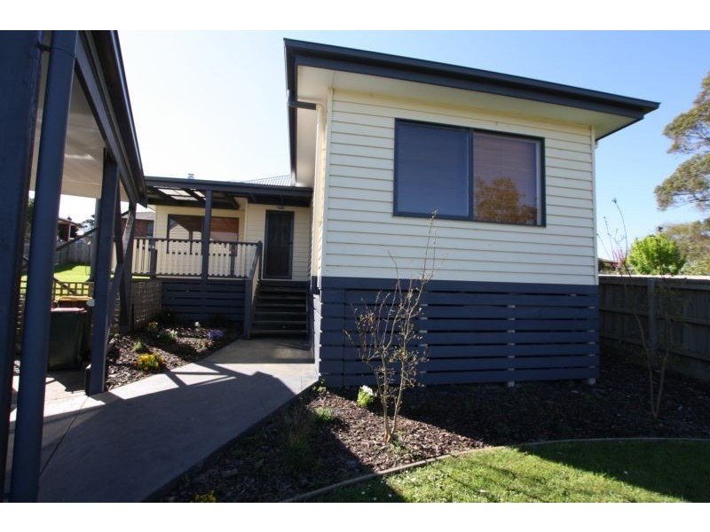 3. Dowel Court, Korumburra VIC 3950