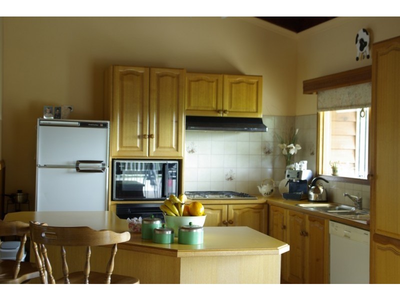 350. Jeetho Road, Loch VIC 3945