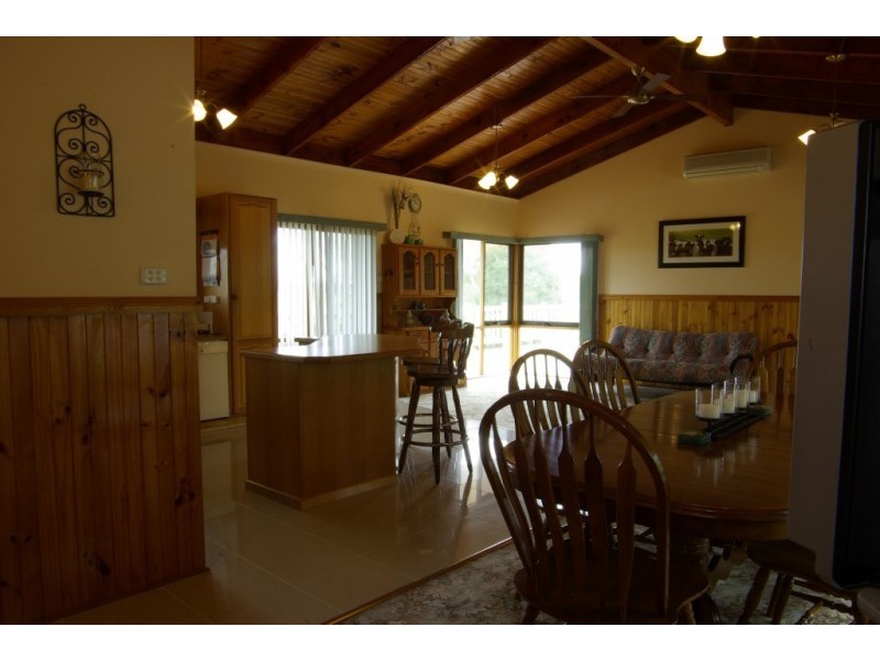 350. Jeetho Road, Loch VIC 3945