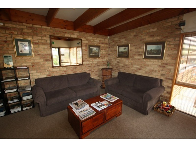 10 Smith Street, Loch VIC 3945