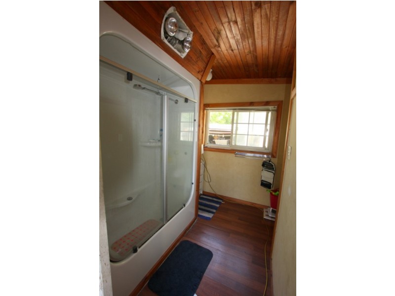 15 Queen Street, Loch VIC 3945