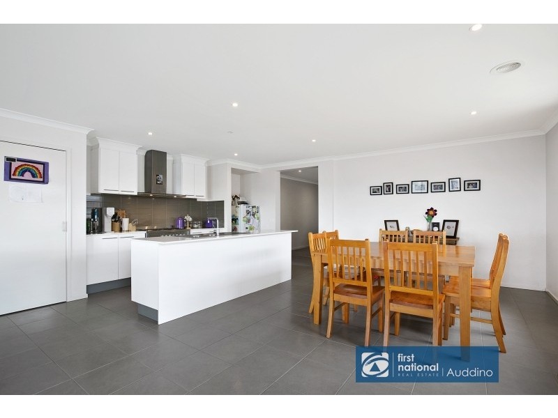 27 Massimo Way, Korumburra VIC 3950