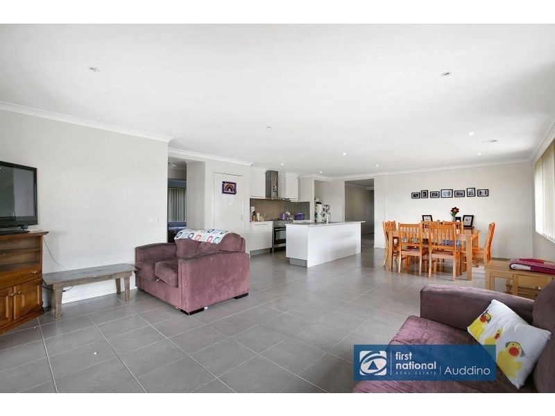 27 Massimo Way, Korumburra VIC 3950