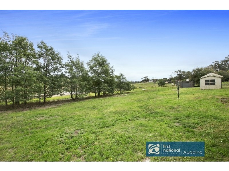 102 Elmores Road, Korumburra VIC 3950