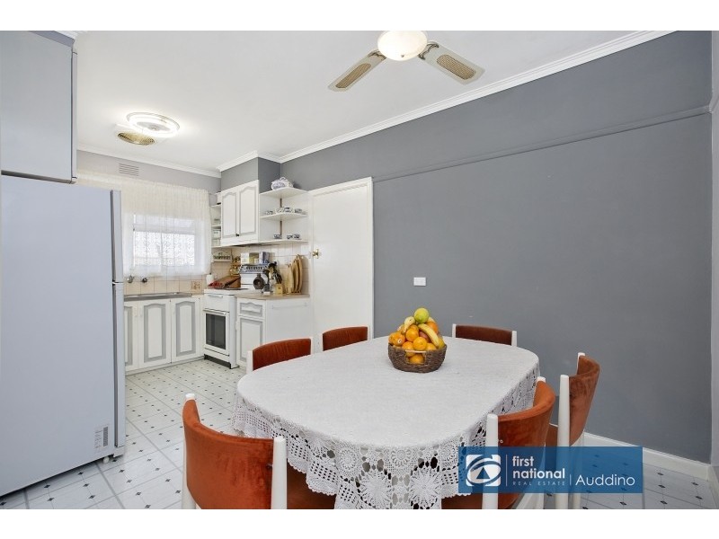 10 Hawkins Street, Korumburra VIC 3950