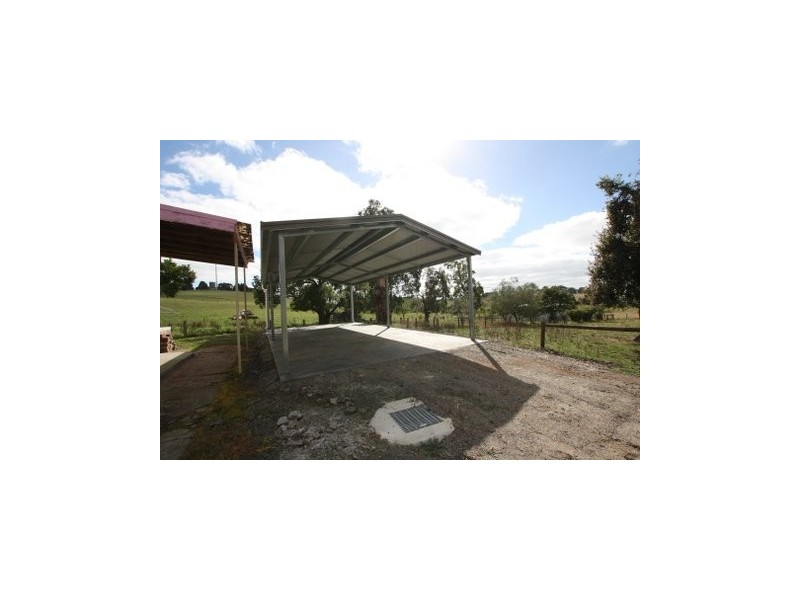44. Drouin Road, Poowong VIC 3988