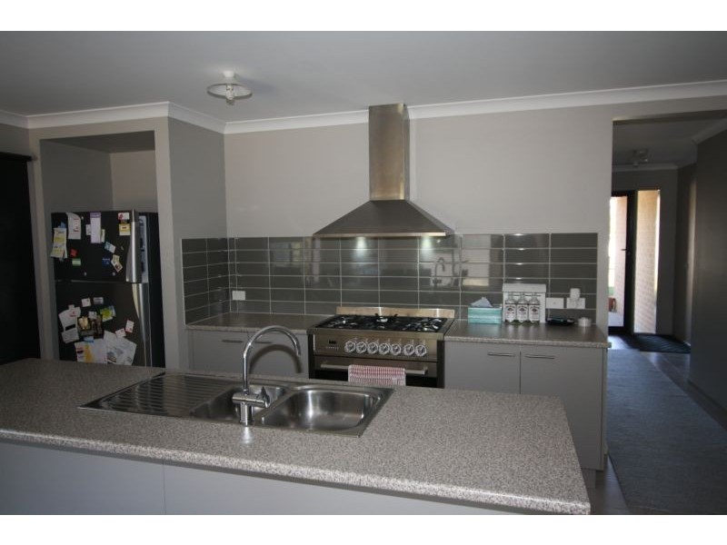 4 Sunset Close, Korumburra VIC 3950
