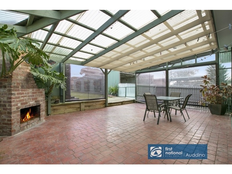 15 Hawkins Street, Korumburra VIC 3950