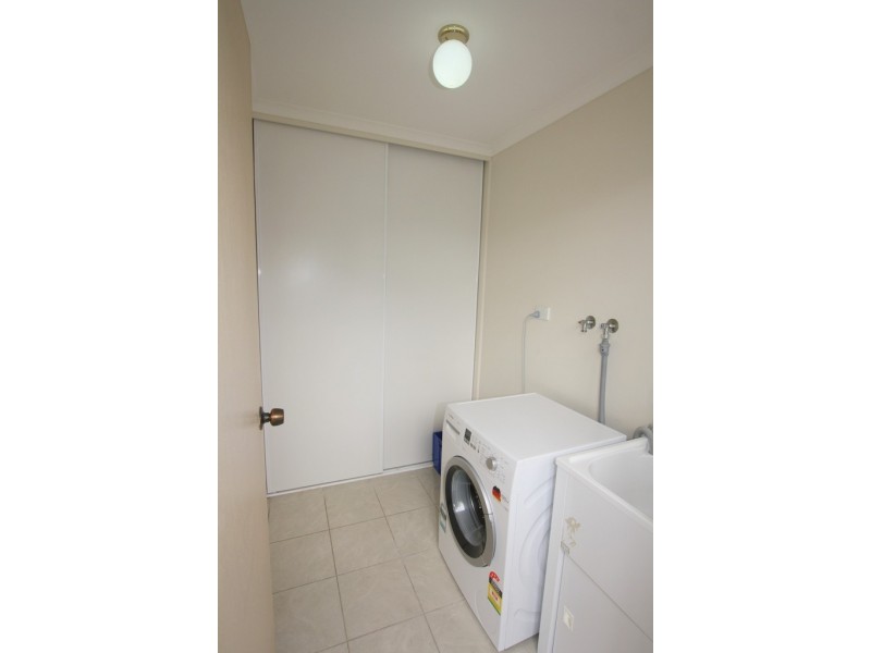 2/11 Shellcot Road, Korumburra VIC 3950