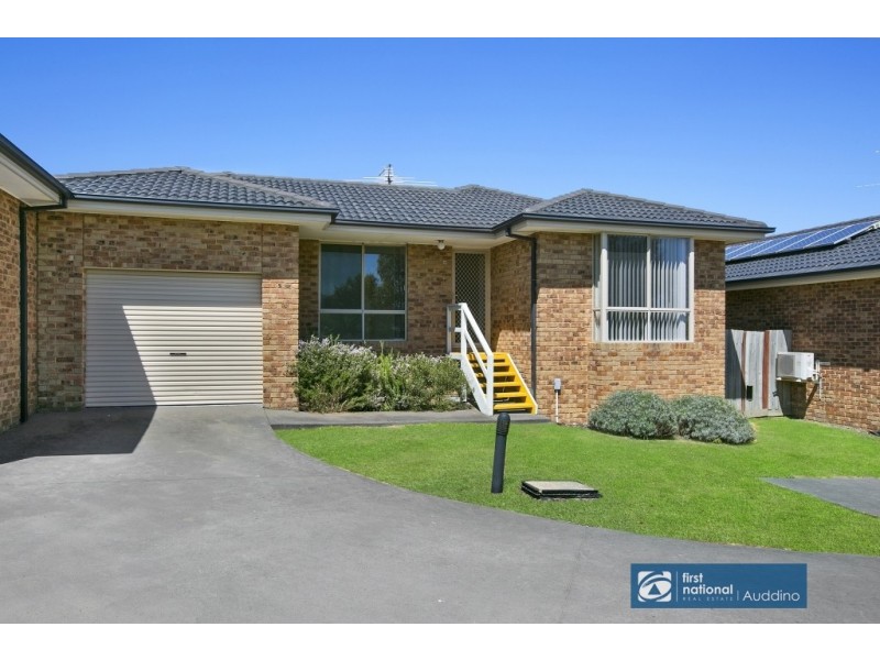 8/10. Woodford Place, Korumburra VIC 3950