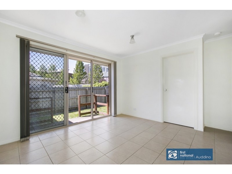 8/10. Woodford Place, Korumburra VIC 3950