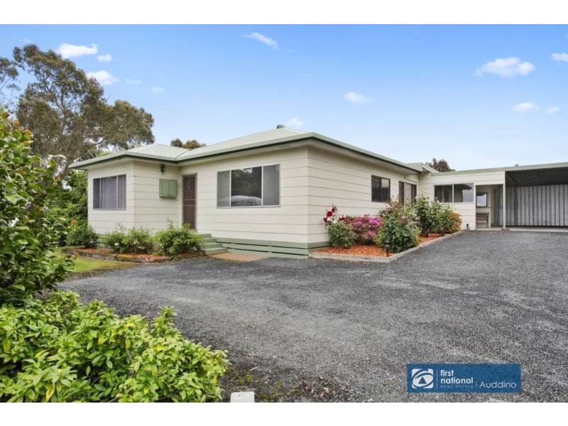 15 Clancys Road, Korumburra VIC 3950