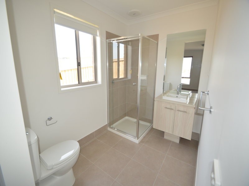 16 Massimo Way, Korumburra VIC 3950