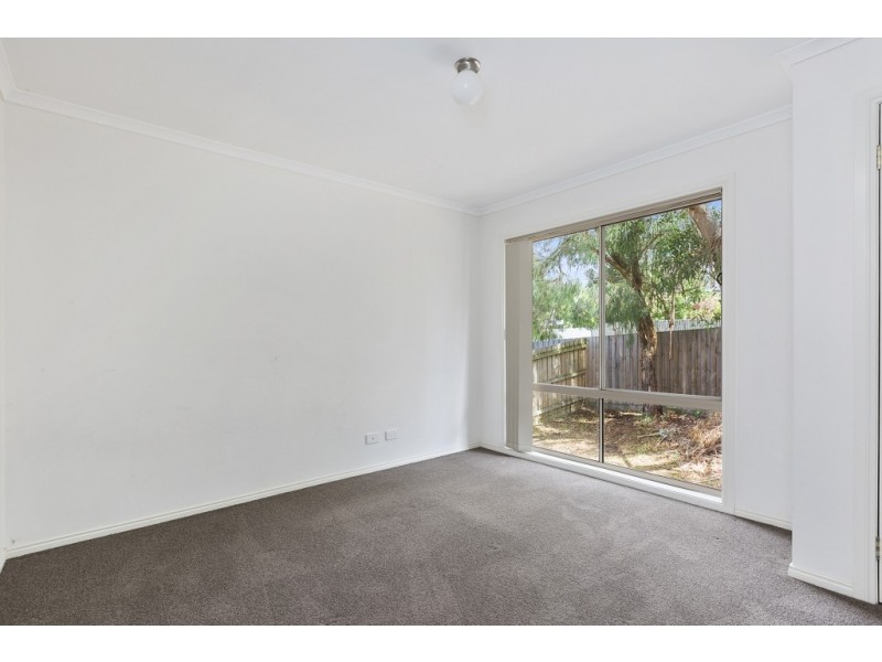 9/11 Lower Gordon Street, Korumburra VIC 3950