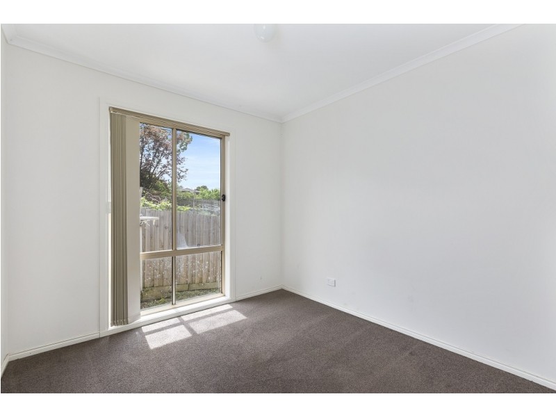 9/11 Lower Gordon Street, Korumburra VIC 3950