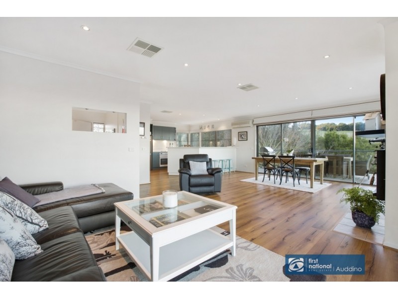 8 Neilson Street, Outtrim VIC 3951