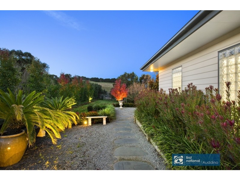 8 Neilson Street, Outtrim VIC 3951