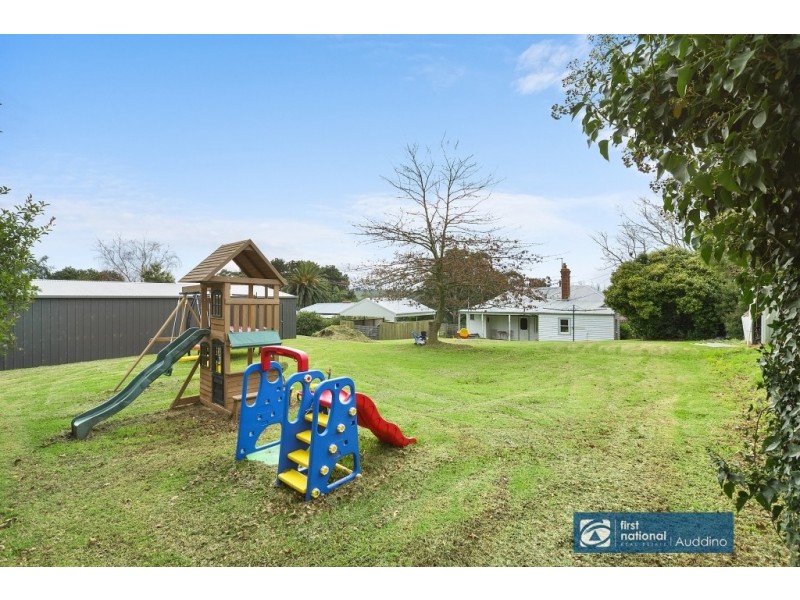 14 Inches Road, Korumburra VIC 3950