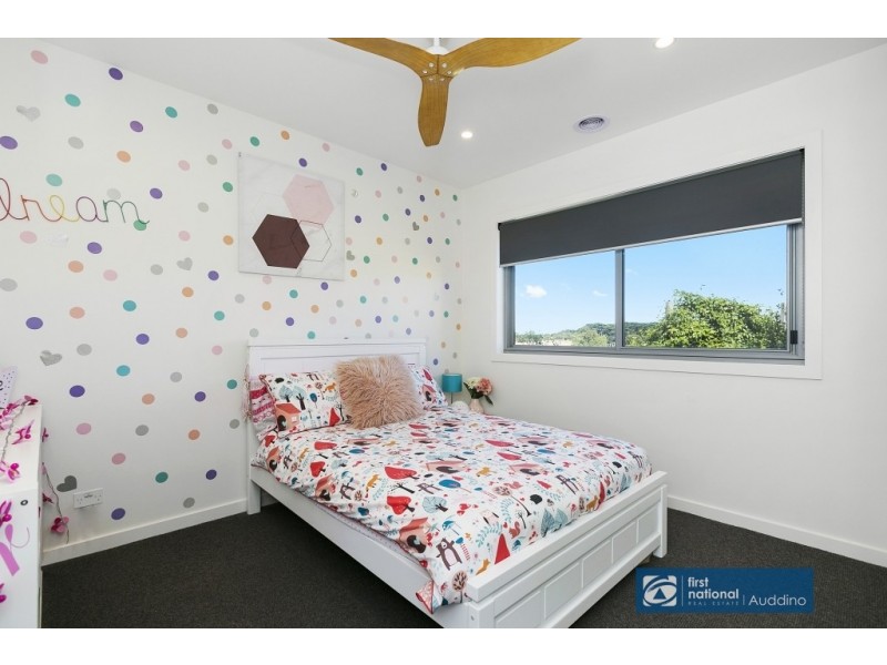 24 Carr Avenue, Leongatha VIC 3953