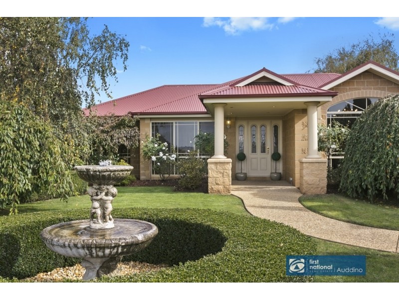 6 Carr Avenue, Leongatha VIC 3953