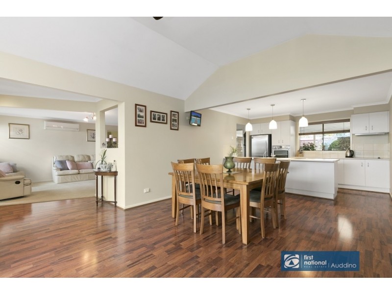 6 Carr Avenue, Leongatha VIC 3953