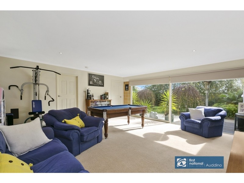 6 Carr Avenue, Leongatha VIC 3953