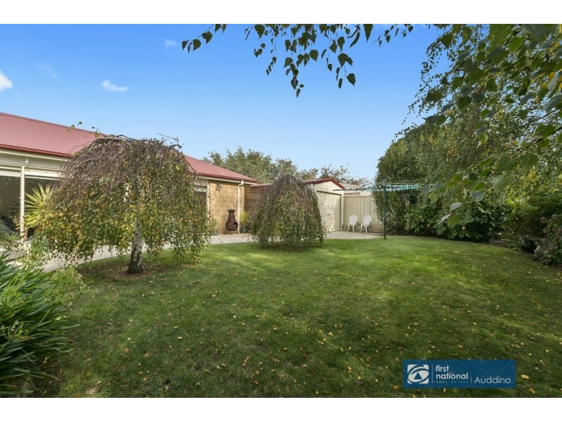 6 Carr Avenue, Leongatha VIC 3953