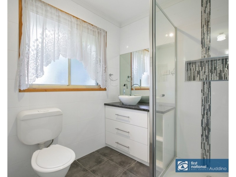 7 James Court, Leongatha VIC 3953