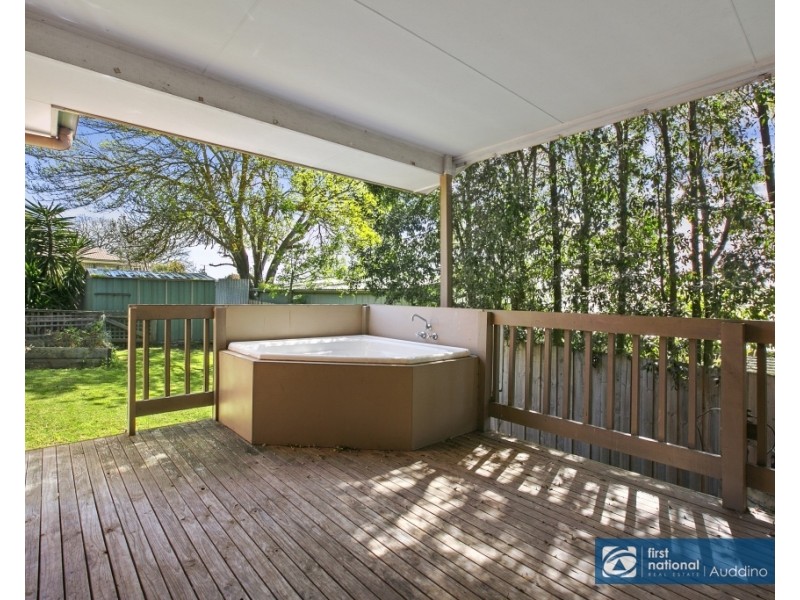 7 James Court, Leongatha VIC 3953