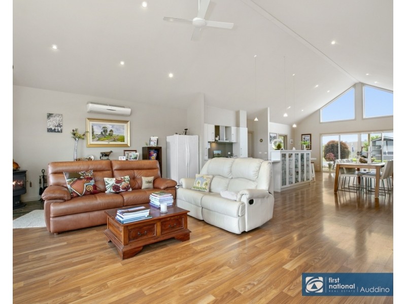 405 Barnes Road, Kardella VIC 3951