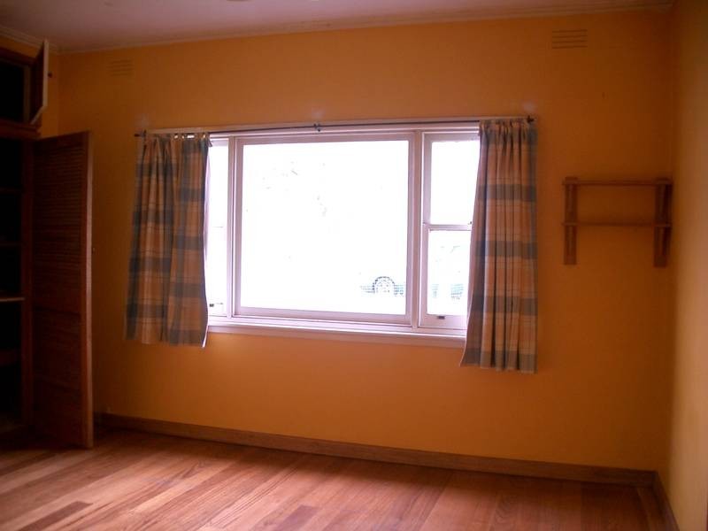 10 Mary Street, Loch VIC 3945