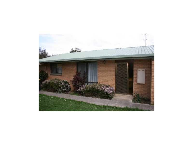 20 BATES AVENUE, Korumburra VIC 3950