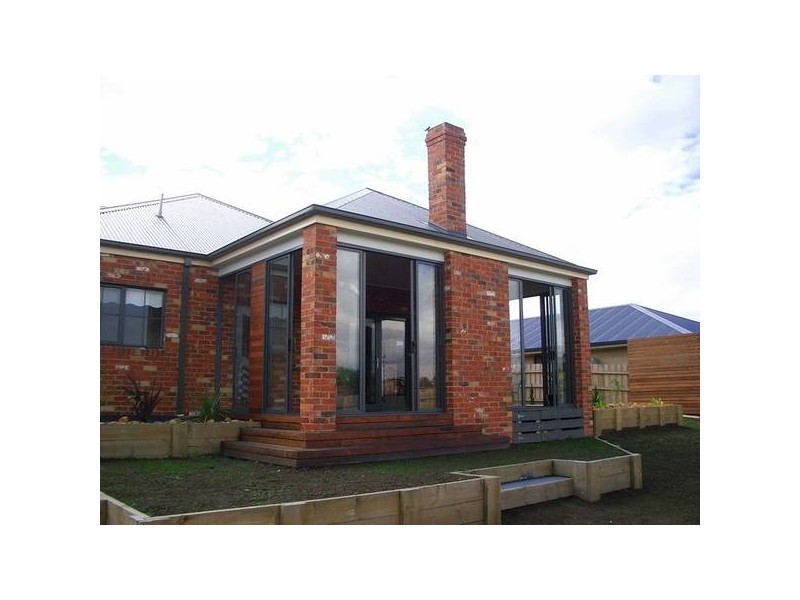 11 Isabella BOULEVARD, Korumburra VIC 3950