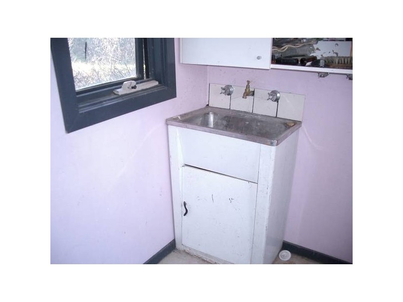 MARY STREET, Loch VIC 3945