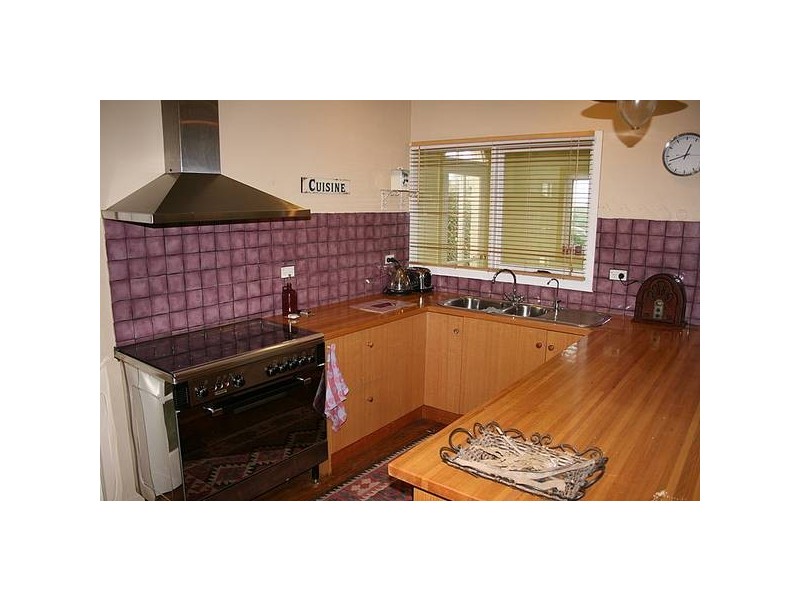 91 Nyora Road, Poowong VIC 3988