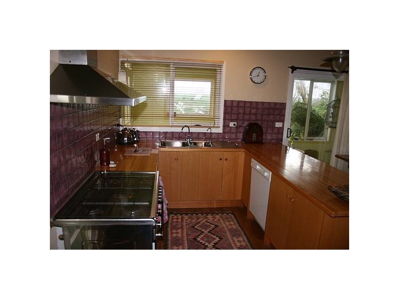 91 Nyora Road, Poowong VIC 3988