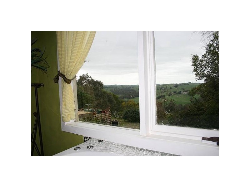 91 Nyora Road, Poowong VIC 3988