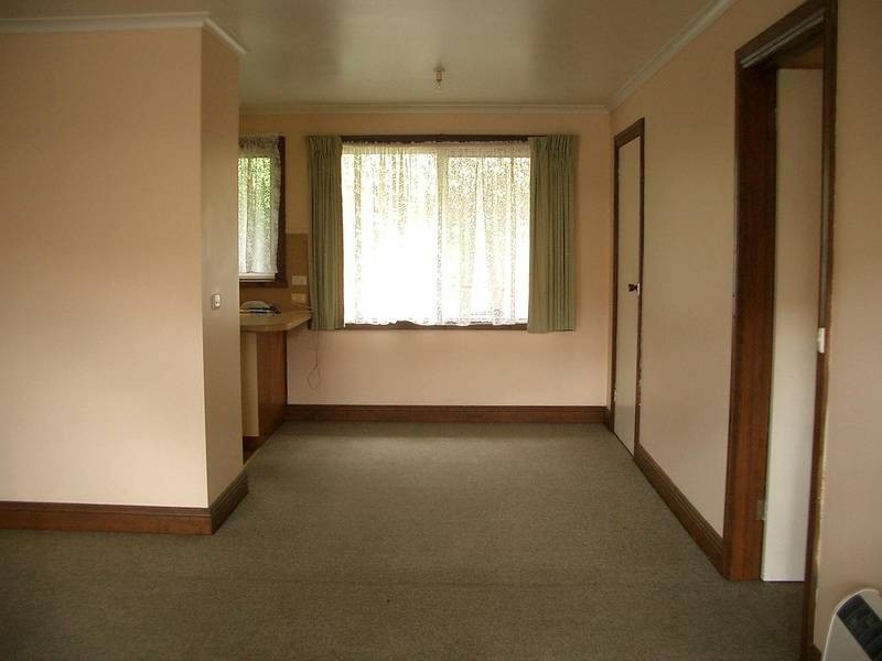 9/13-15 COAL CREEK ROAD, Korumburra VIC 3950