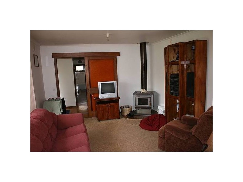 25 Bourke Street, Korumburra VIC 3950