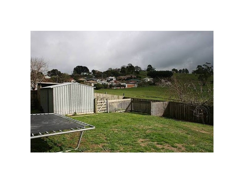 25 Bourke Street, Korumburra VIC 3950