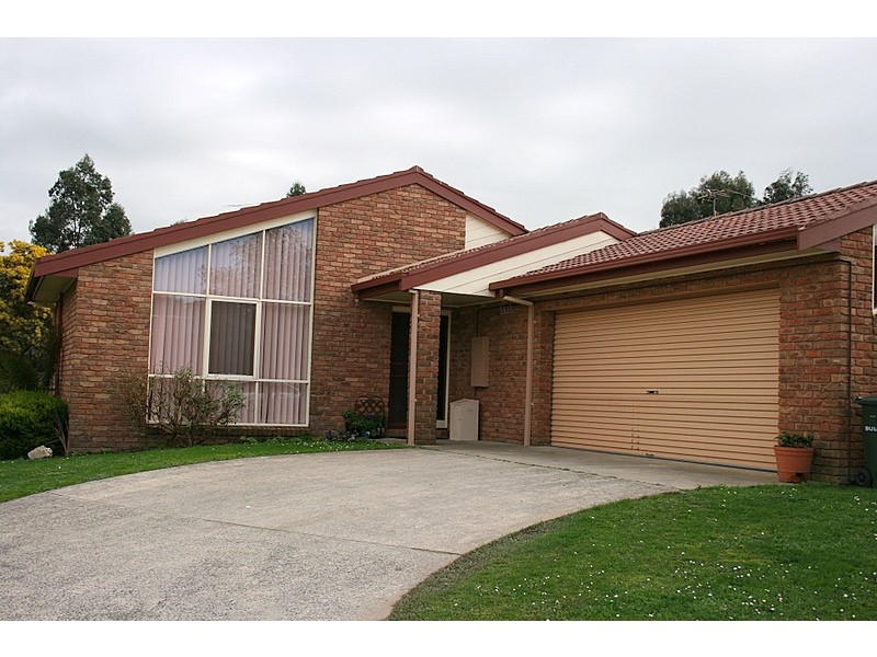 32 Valley View Parade, Korumburra VIC 3950