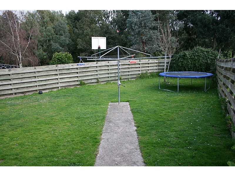 32 Valley View Parade, Korumburra VIC 3950