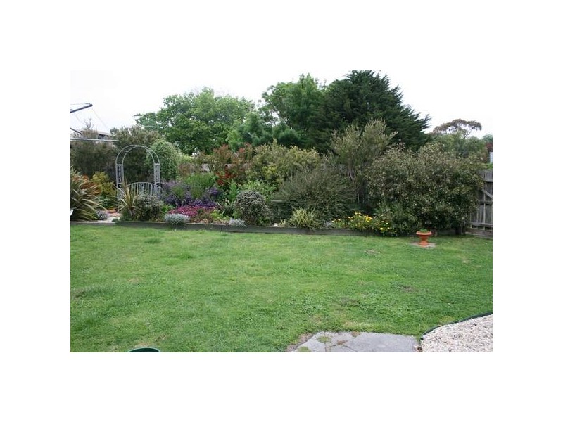 33 Mc Queen Avenue, Korumburra VIC 3950