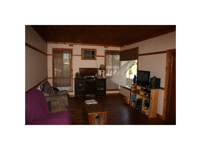 15 Queen Street, Loch VIC 3945