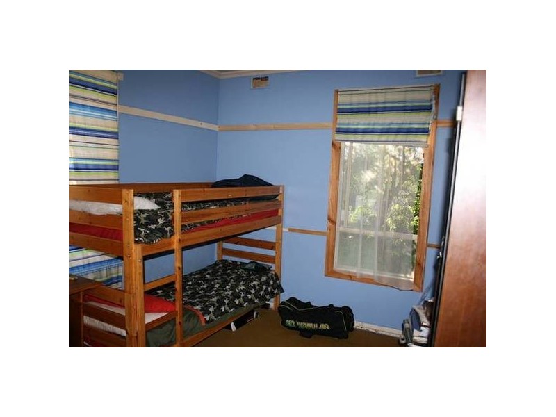 15 Queen Street, Loch VIC 3945