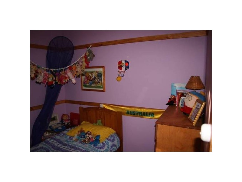 15 Queen Street, Loch VIC 3945